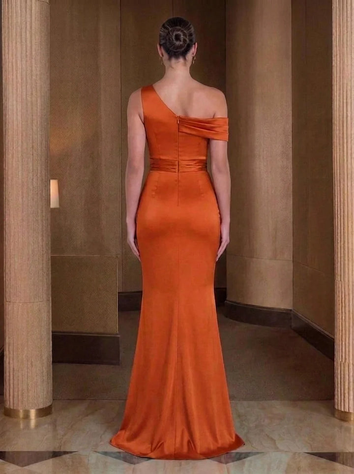Trumpet/Mermaid Silk Satin One-Shoulder Bridesmaid Dresses Sleeveless Floor-Length Ruched