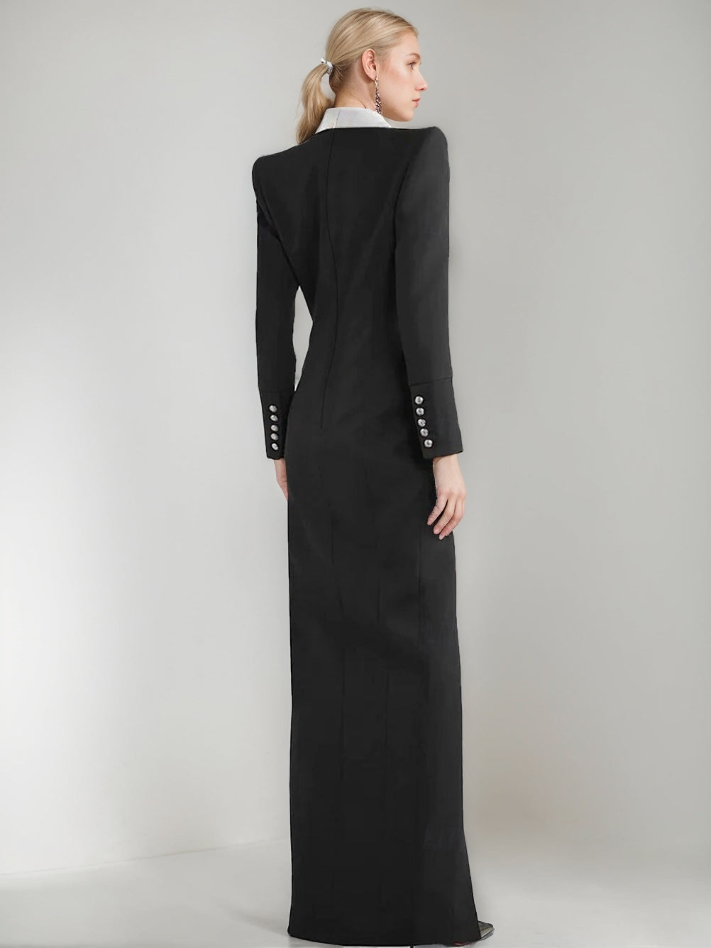 Sheath/Column Plunge V-Neck Peaked Lapel Long Sleeves Floor-Length Evening Dresses with Slit & Pockets & Buttons