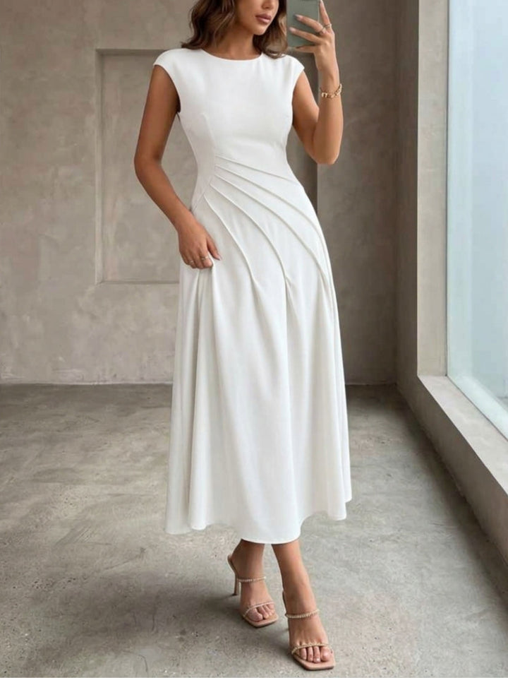 A-Line/Princess Scoop Stretch Satin Cocktail Dresses Sleeveless Tea-Length Ruched Formal Dresses
