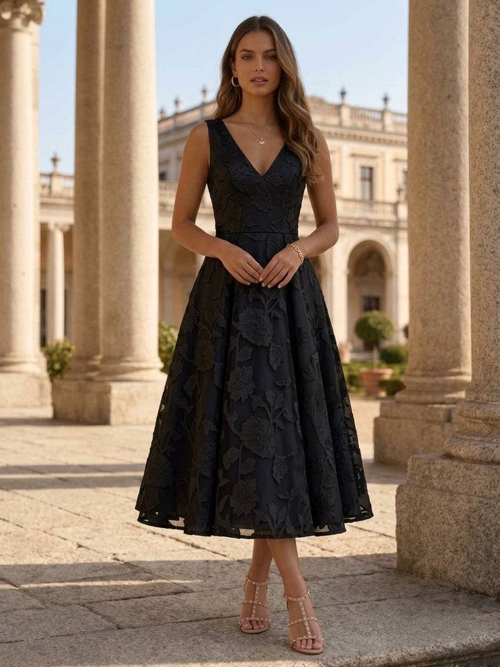 A-Line/Princess V-Neck Lace Floral Cocktail Dresses Tea-Length Sleeveless Formal Dresses