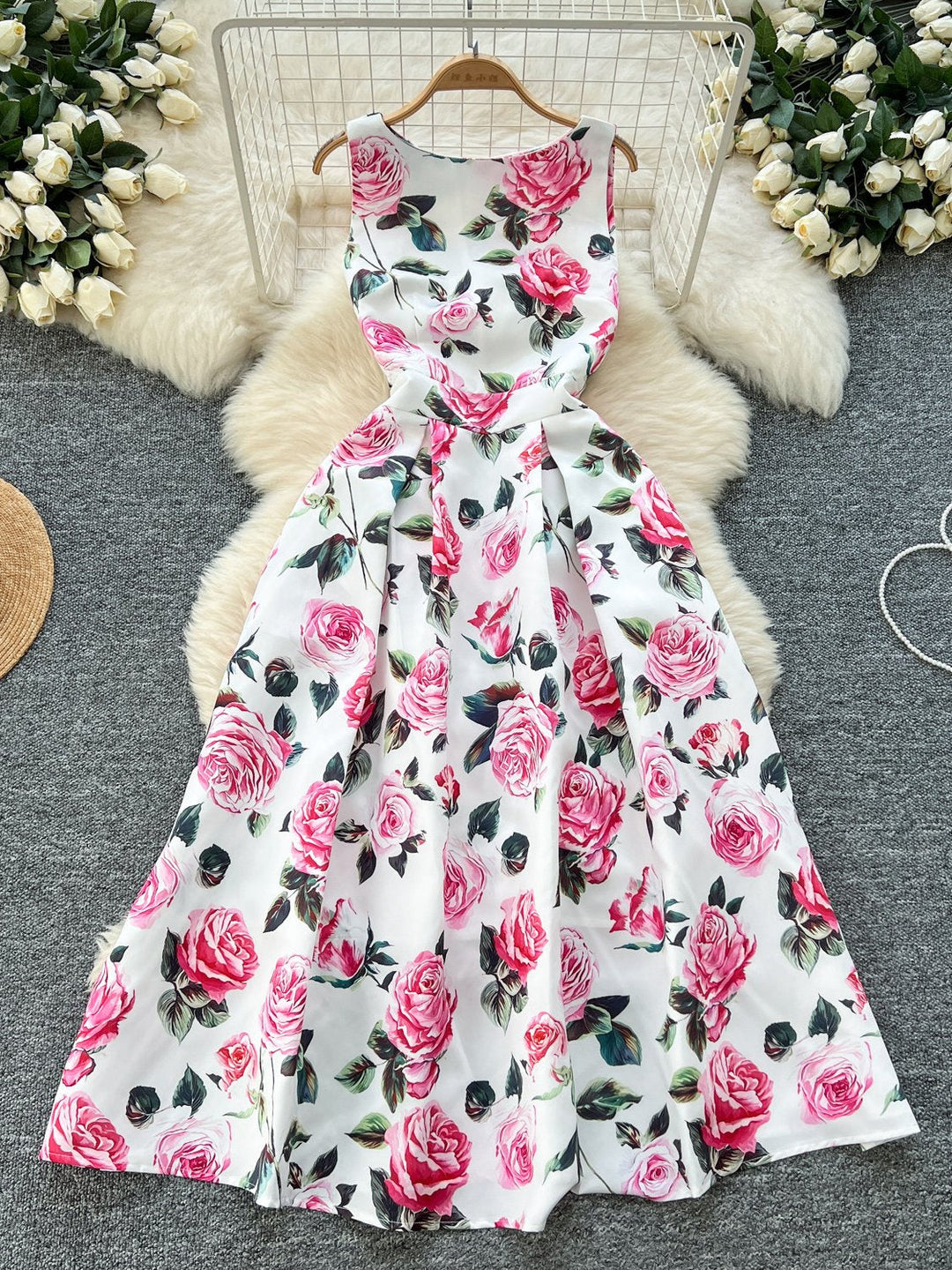 A-Line/Princess Scoop Printed Wedding Guest Dresses Tea-Length Sleeveless Floral