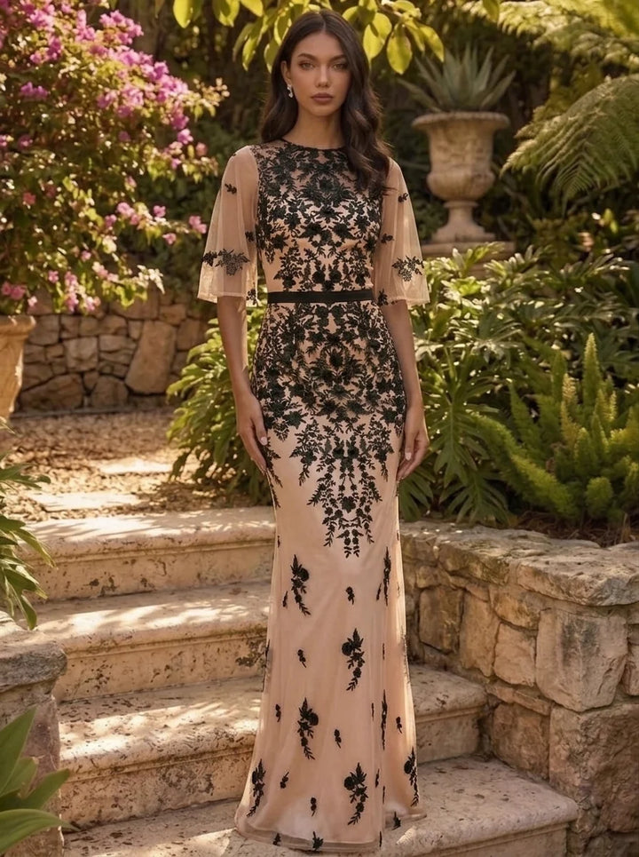 Sheath/Column Scoop Lace Evening Dresses Floor-Length Floral Short Sleeves Formal Dresses