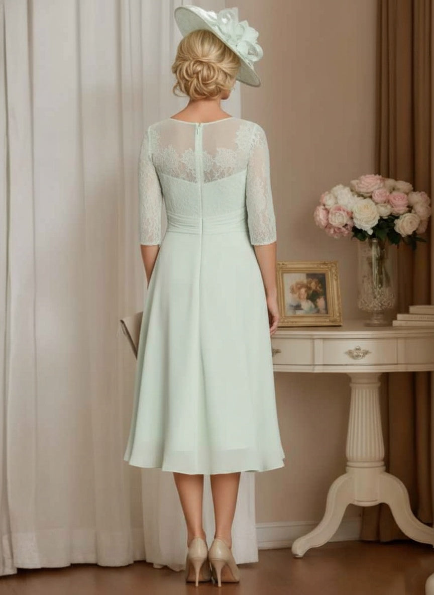 A-Line/Princess Scoop Tea-Length Mother of the Bride Dresses 3/4 Sleeves with laces