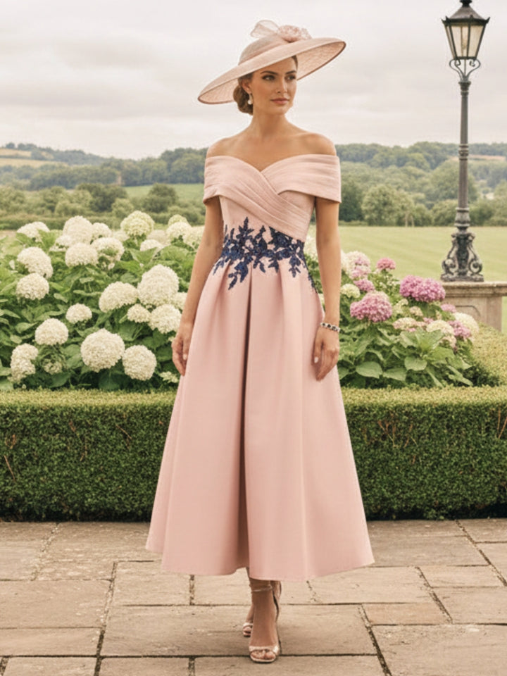A-Line/Princess Off-the-Shoulder Sleeveless Mother of the Bride Dresses with Embroidery
