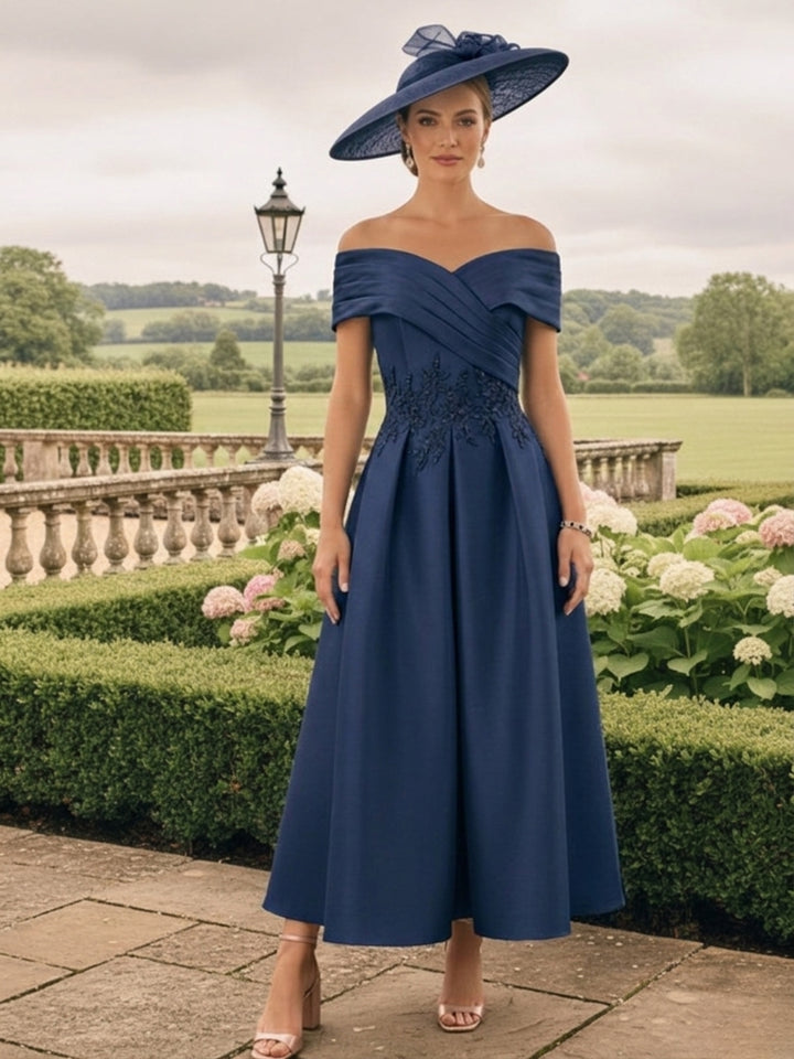 A-Line/Princess Off-the-Shoulder Sleeveless Mother of the Bride Dresses with Embroidery