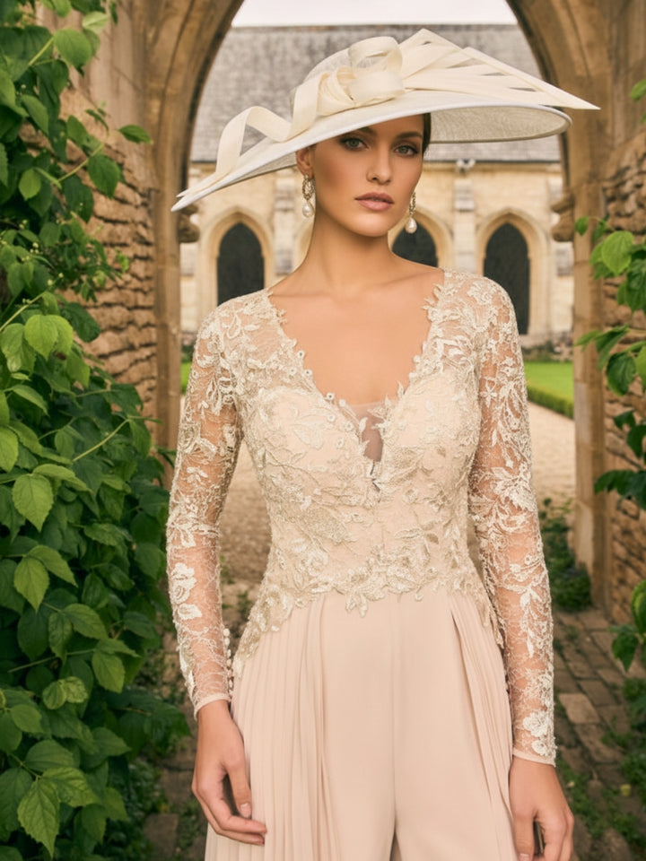Chiffon V-Neck Floor-Length Mother of the Bride Pantsuits with Split Side and Embroidery Tulle