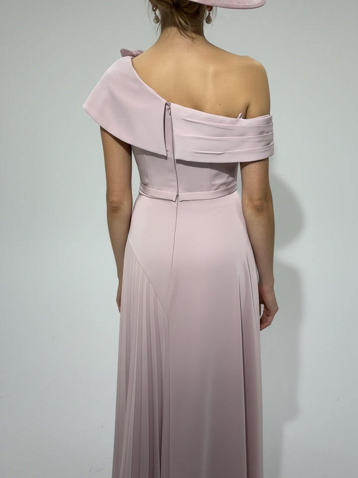 A-Line/Princess Off-the-Shoulder Pleated Tea-Length Mother of the Bride Dresses with 3D Flower