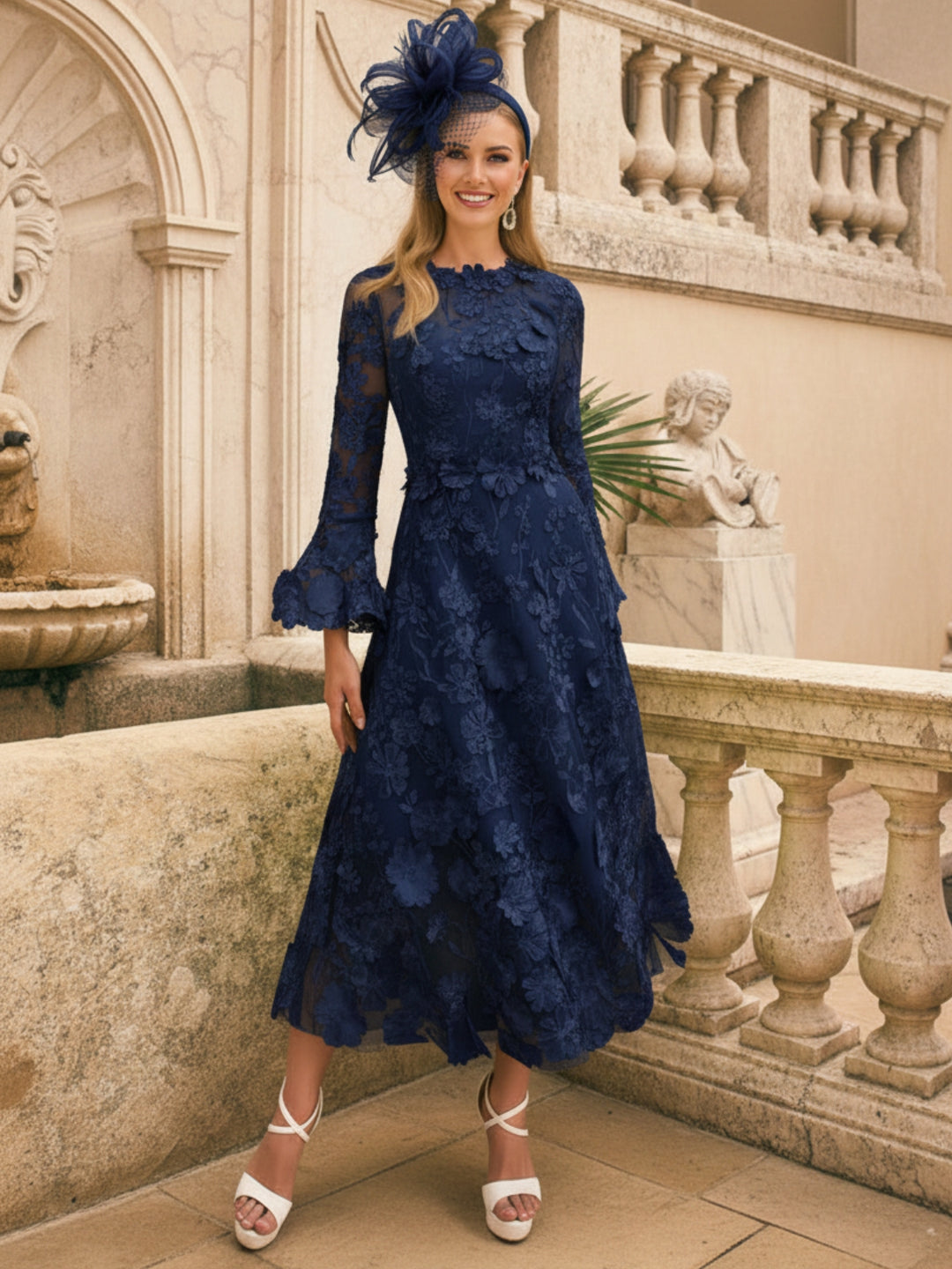 A-Line/Princess Round Neck Mother of the Bride Dresses Long Sleeves Tea-Length with Appliques