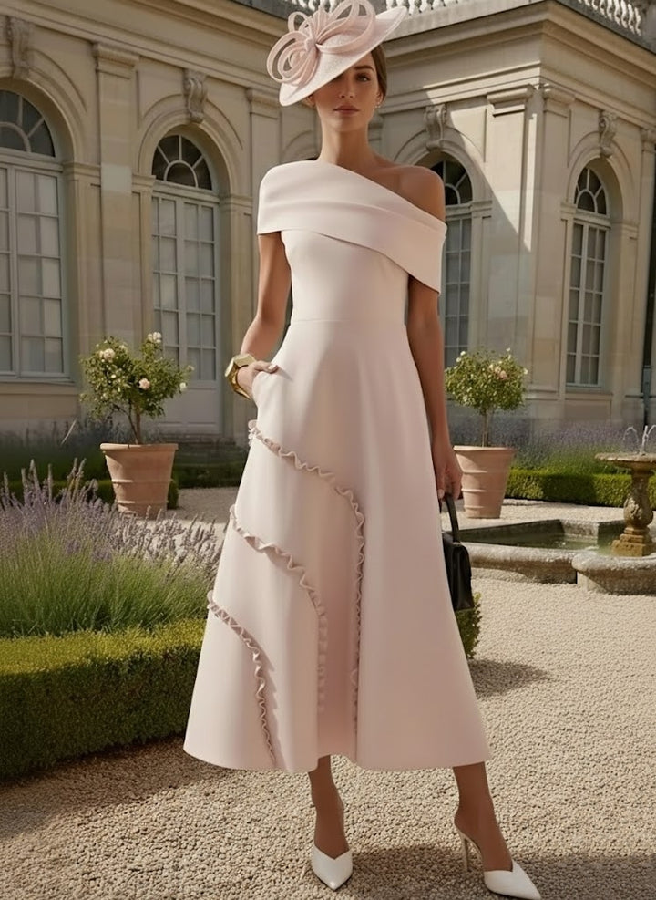 A-Line/Princess One-Shoulder Stretch Satin Mother of the Bride Dresses Tea-Length Sleeveless