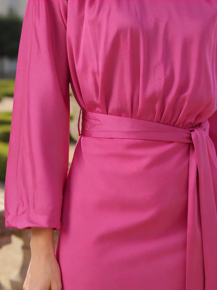 Sheath/Column Scoop Satin Mother of the Bride Dresses with Belt Tea-Length Long Sleeves