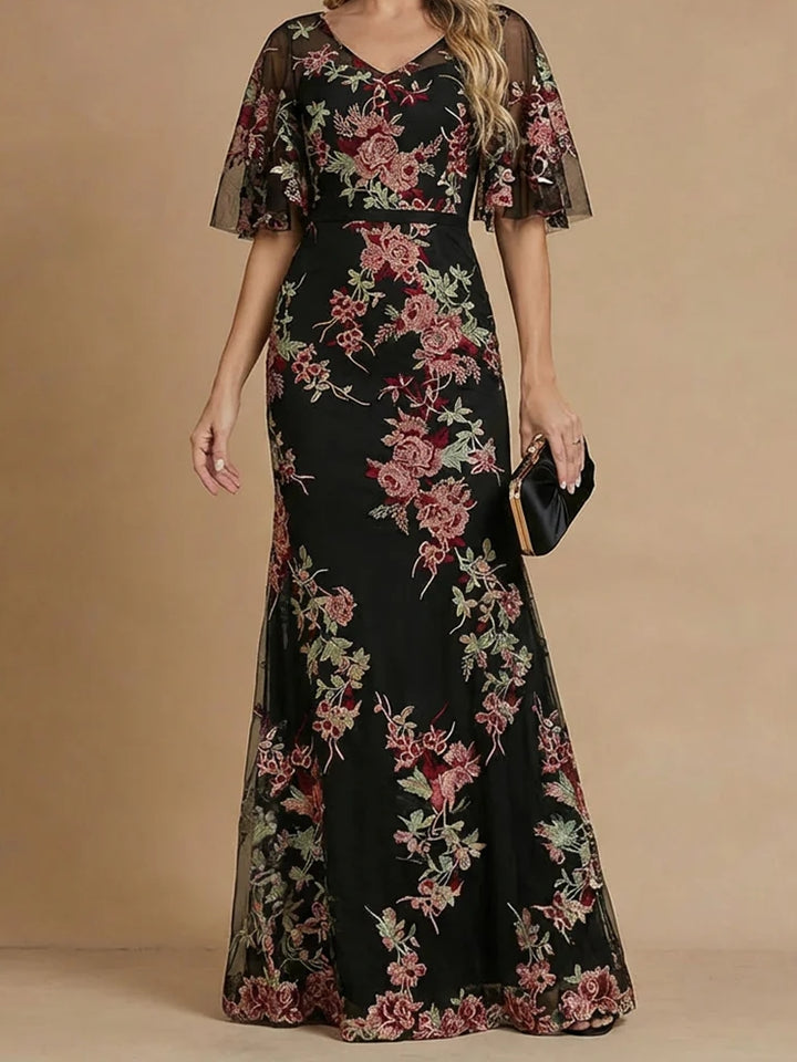 A-Line/Princess V-Neck Chiffon Mother of the Bride Dresses Floor-Length Half Sleeves Lace Floral