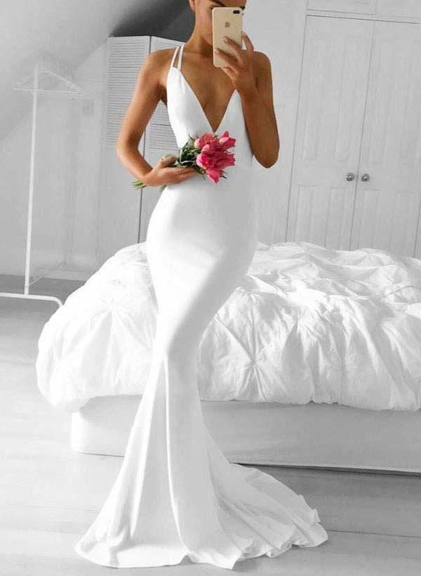 Trumpet/Mermaid Halter Floor-length Wedding Dress