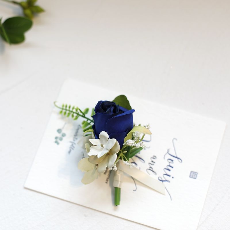 Wedding wrist flowers Boutonnieres Artificial Flower Modern Contemporary