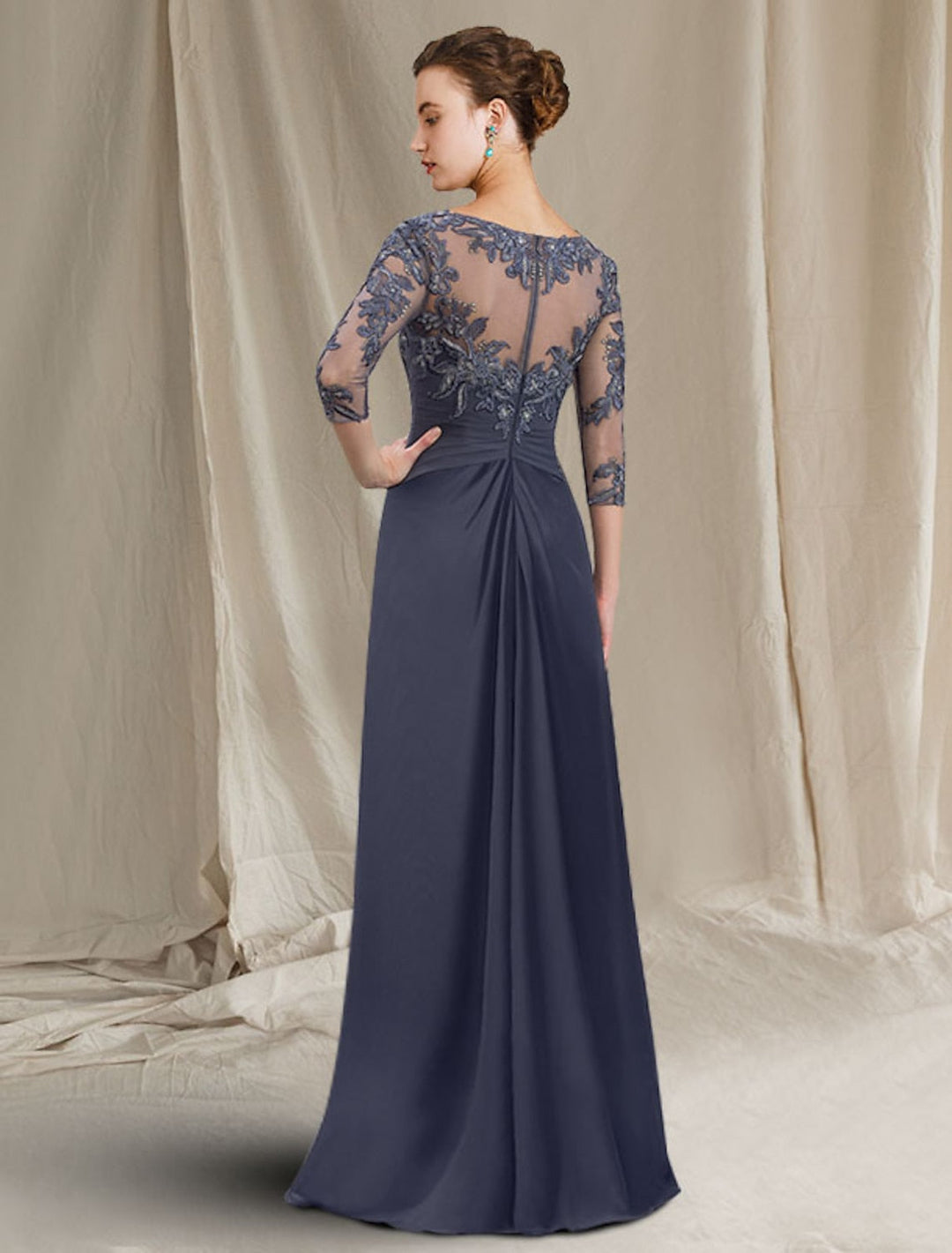 A-Line/Princess Jewel Neck Floor-Length Mother of the Bride Dresses