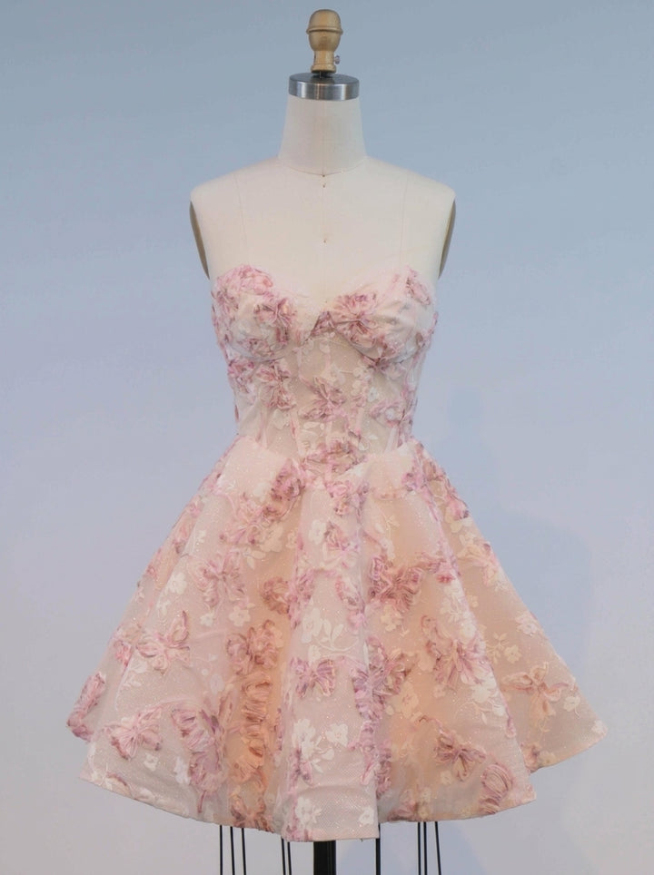 A-Line/Princess Strapless Lace Homecoming Dresses Short/Mini Sleeveless Floral