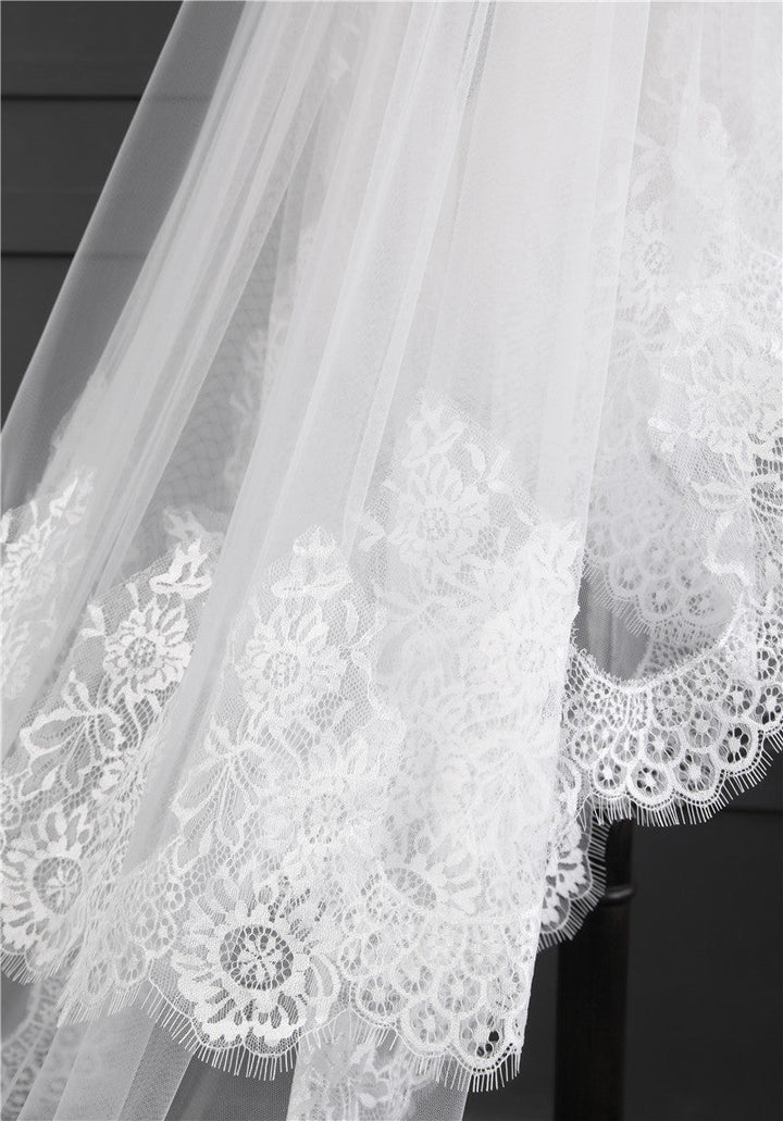 One-tier Long Lace Church Wedding Veils with Appliques