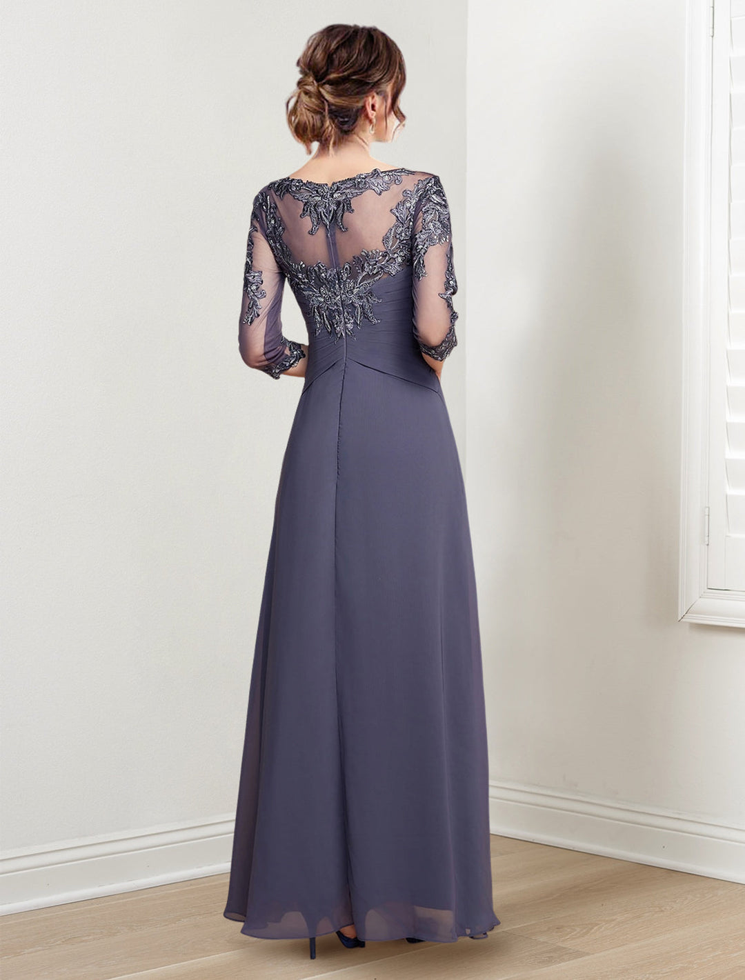 A-Line/Princess Scoop Floor-Length Mother of the Bride Dresses