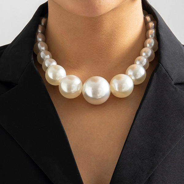 Classic/Elegant Pearl Necklace