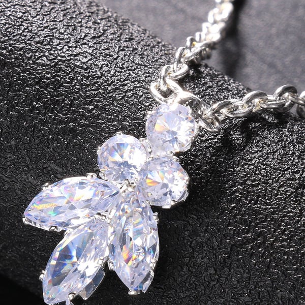 Elegant Rhinestone Back Necklaces