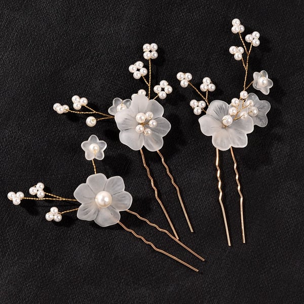 Beautiful Hairpins With Pearl (Set of 3)