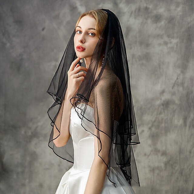 Two-tier Stylish / Classic & Timeless Wedding Veil Elbow Veils with Flower Comb / Pure Colour Tulle